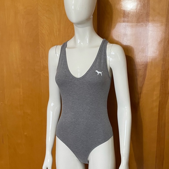 Rare Victoria’s Secret Pink 2017 Set Bodysuit XS & Shorts Small Gray - Picture 5 of 14